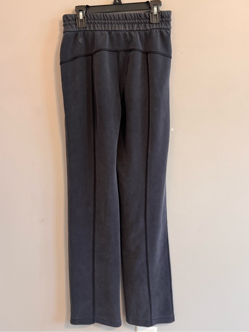 Lululemon Softstreme High-Rise Pants Size 2‎ Gray Straight Leg 31.5"